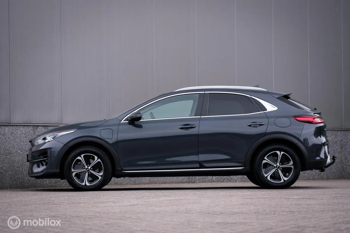 1.6 GDi PHEV DynamicPlusLine | Trekhaak | NL auto NAP | Stuur + stoelverwarming | Adaptive cruise | Camera | Zeer mooie auto |