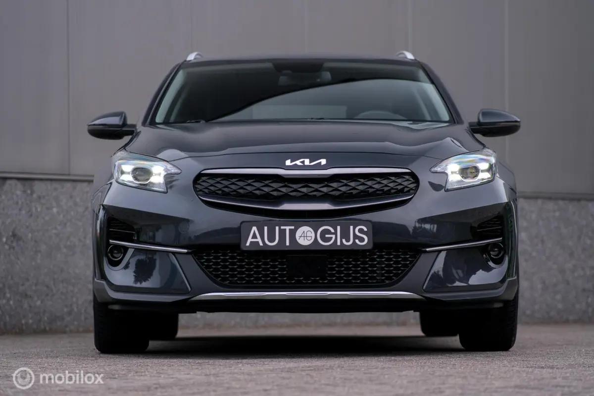 1.6 GDi PHEV DynamicPlusLine | Trekhaak | NL auto NAP | Stuur + stoelverwarming | Adaptive cruise | Camera | Zeer mooie auto |