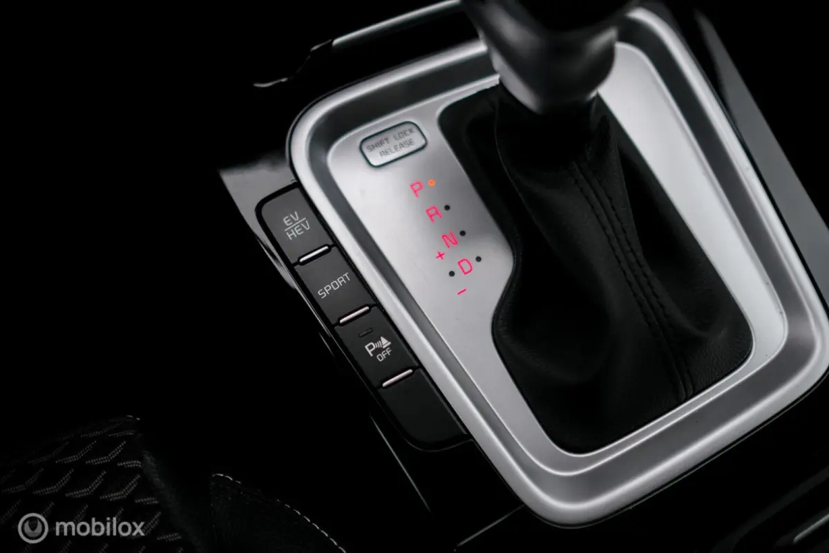 1.6 GDi PHEV DynamicPlusLine | Trekhaak | NL auto NAP | Stuur + stoelverwarming | Adaptive cruise | Camera | Zeer mooie auto |