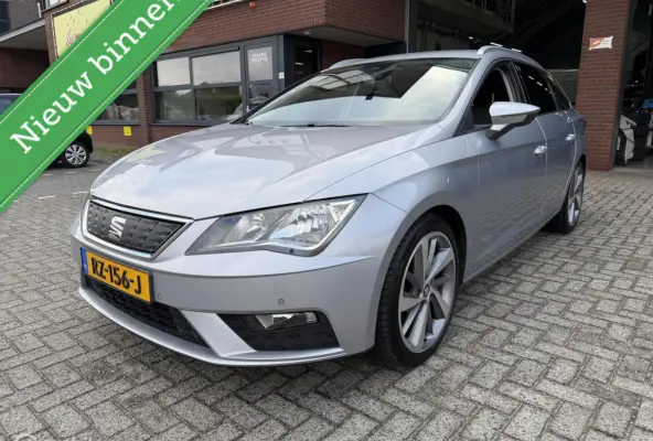 1.0 EcoTSI Style Business Intense NAVI*CARPLAY*