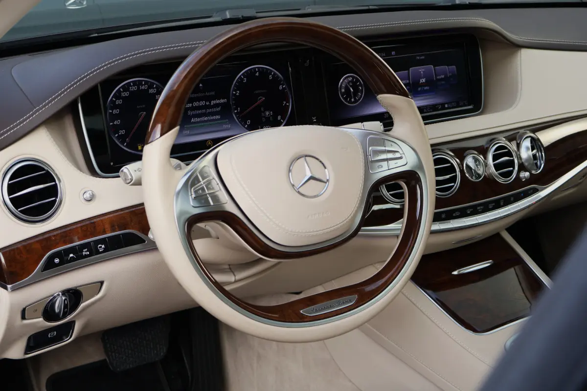500 4Matic Prestige Plus | NAP | 360 Camera | Pano | Burmester Audio | Trekhaak | Adaptieve Cruise | Verwarmd Stuurwiel | Stoelverwarming / ventilatie
