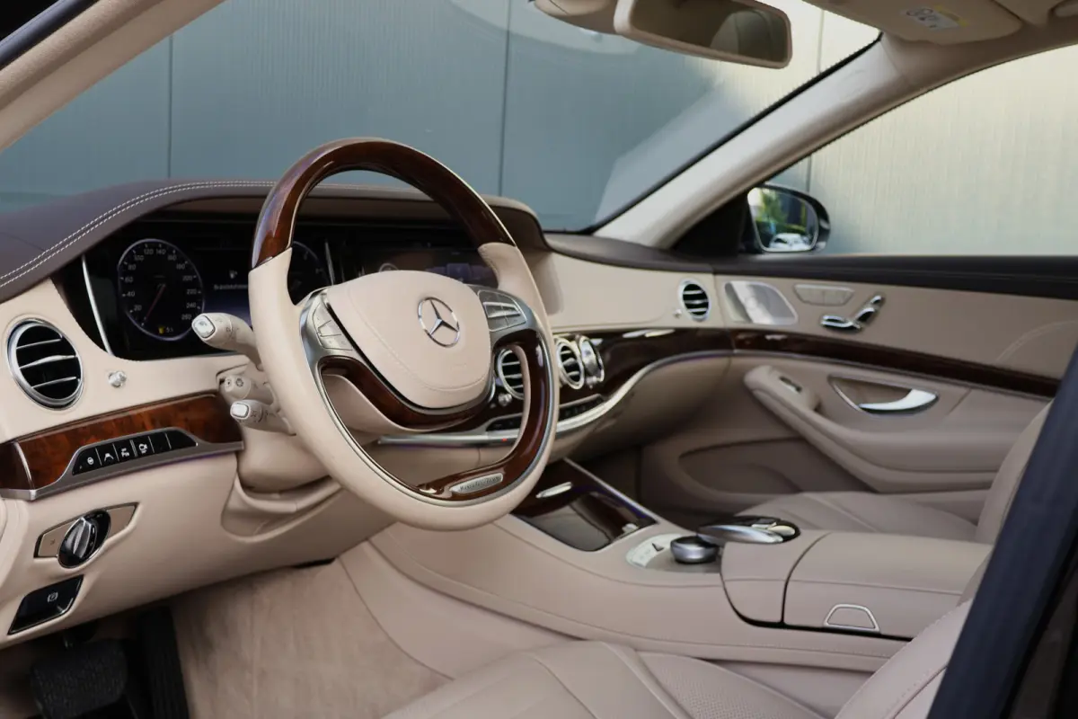 500 4Matic Prestige Plus | NAP | 360 Camera | Pano | Burmester Audio | Trekhaak | Adaptieve Cruise | Verwarmd Stuurwiel | Stoelverwarming / ventilatie