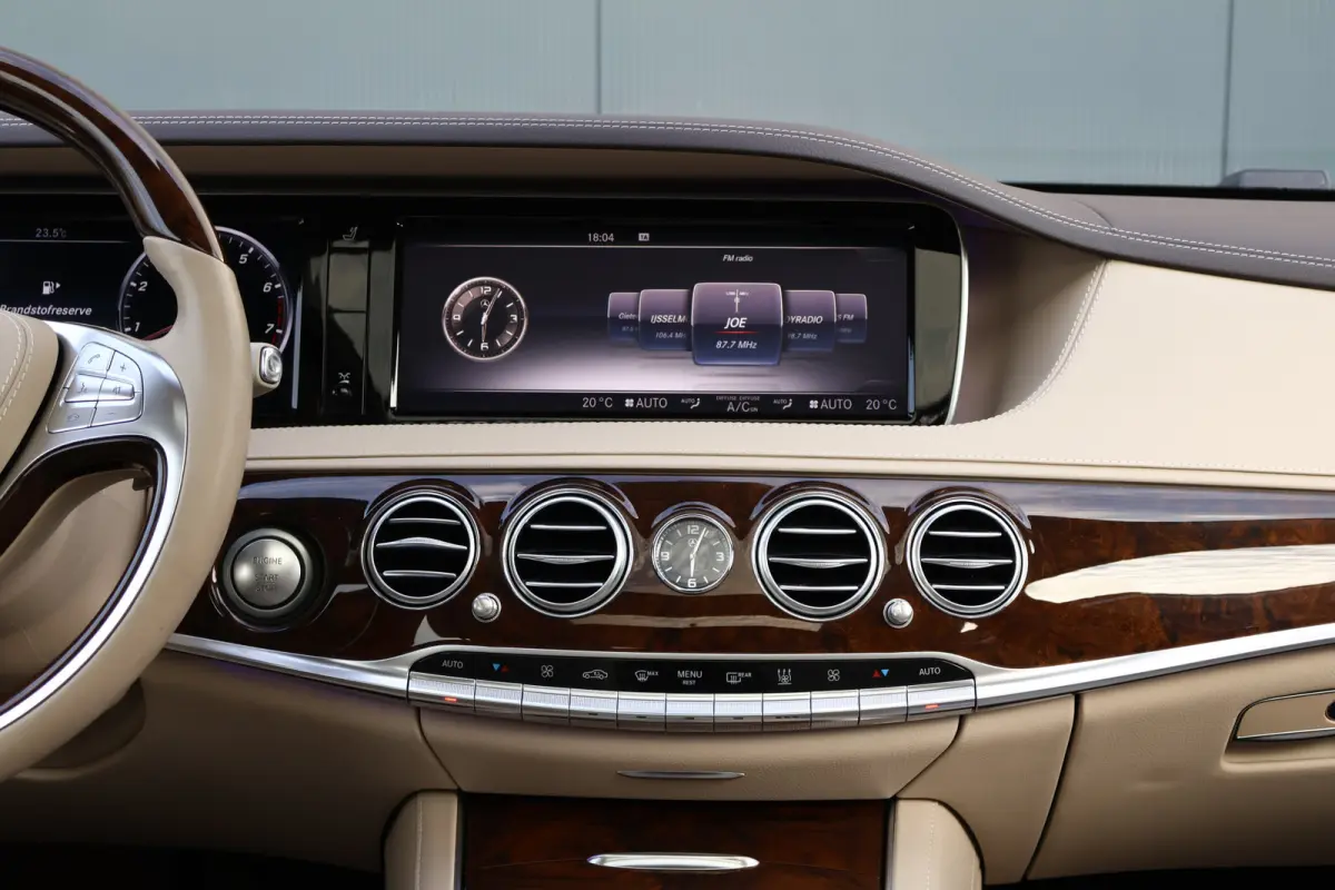 500 4Matic Prestige Plus | NAP | 360 Camera | Pano | Burmester Audio | Trekhaak | Adaptieve Cruise | Verwarmd Stuurwiel | Stoelverwarming / ventilatie