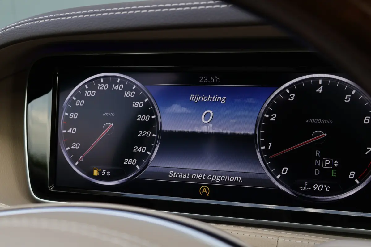 500 4Matic Prestige Plus | NAP | 360 Camera | Pano | Burmester Audio | Trekhaak | Adaptieve Cruise | Verwarmd Stuurwiel | Stoelverwarming / ventilatie