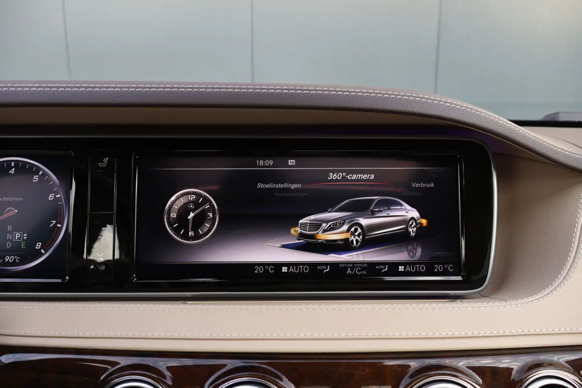 500 4Matic Prestige Plus | NAP | 360 Camera | Pano | Burmester Audio | Trekhaak | Adaptieve Cruise | Verwarmd Stuurwiel | Stoelverwarming / ventilatie