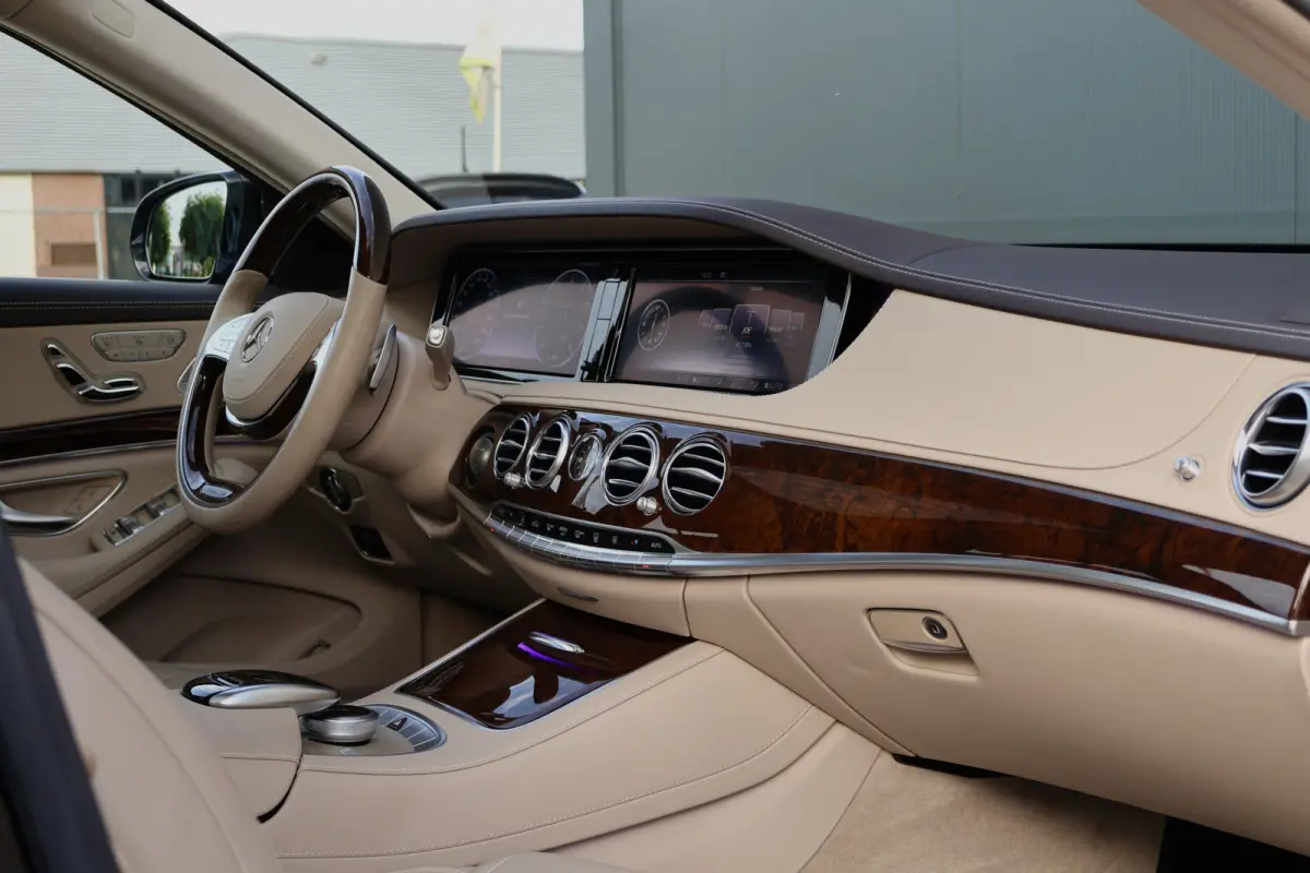 500 4Matic Prestige Plus | NAP | 360 Camera | Pano | Burmester Audio | Trekhaak | Adaptieve Cruise | Verwarmd Stuurwiel | Stoelverwarming / ventilatie