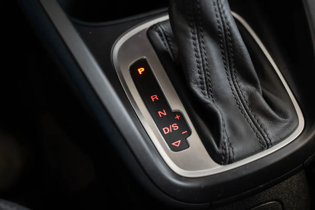 1.0 TFSI Automaat Adrenalin | Parkeersensoren | Navigatie | Cruise Controle | Bluetooth | 17 inch Lichtmetalen velgen |