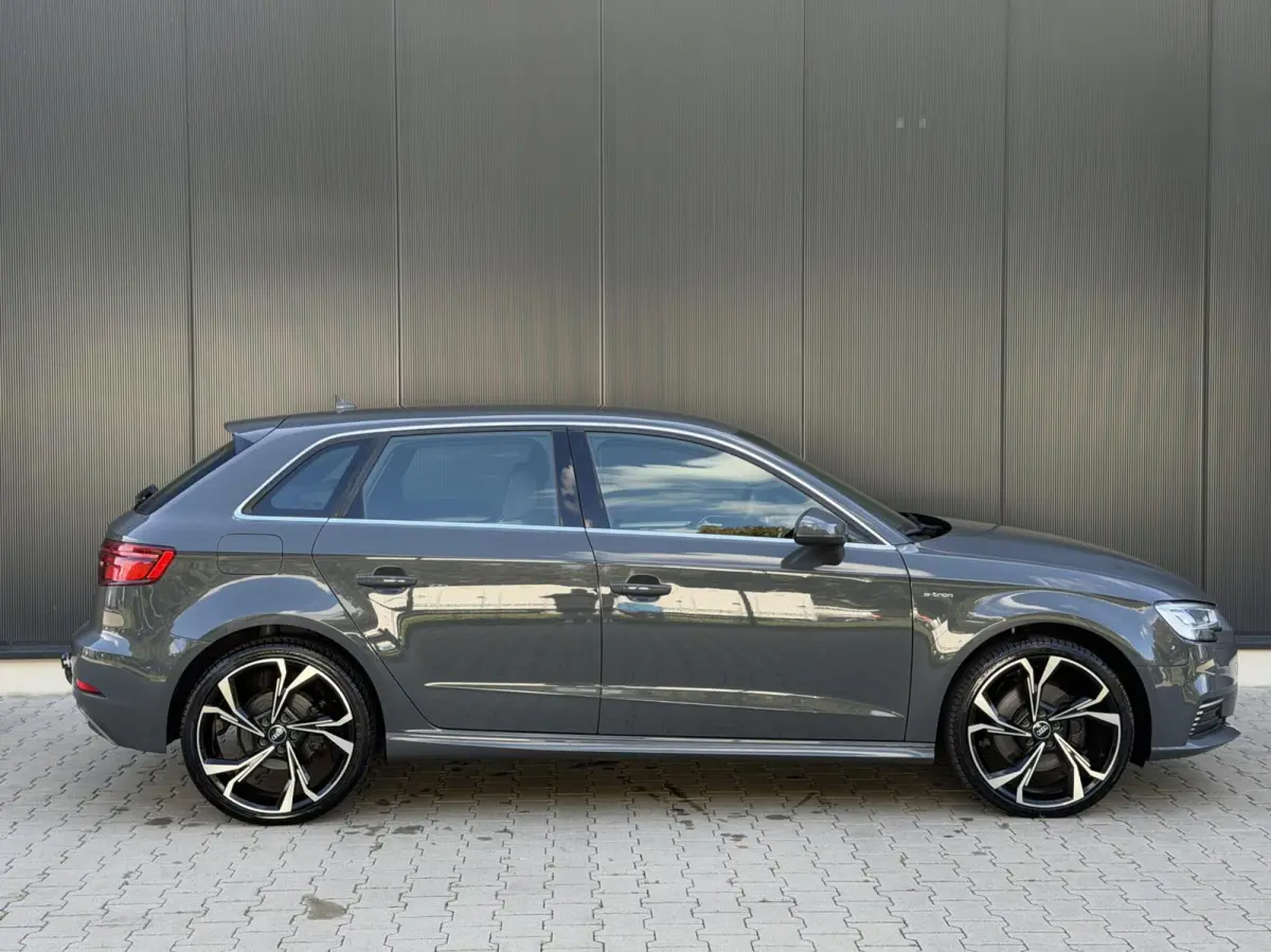 1.4 e-tron Lease Edition S-LINE Trekhaak