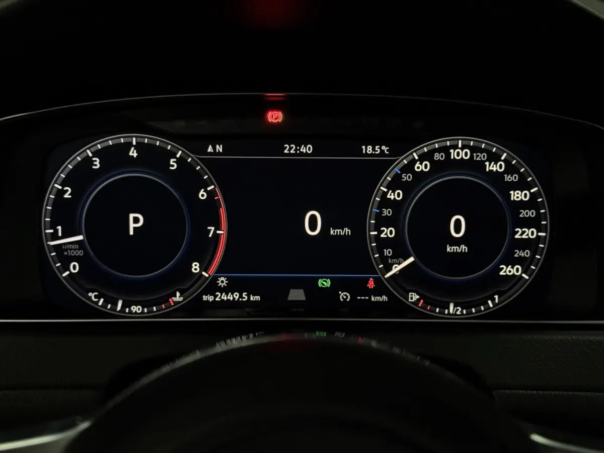 1.4 TSI 2x R-Line|Dyn|Virtual|Carplay|Camera