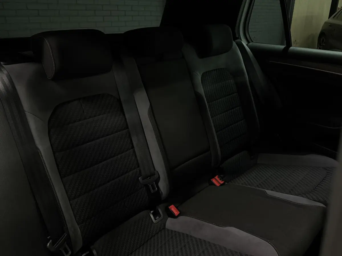 1.4 TSI 2x R-Line|Dyn|Virtual|Carplay|Camera