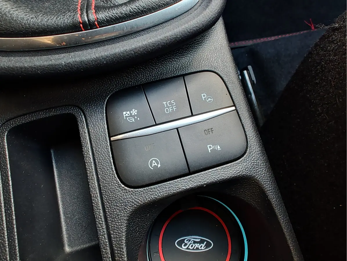1.0 ECOBOOST ST-LINE Winterpakket | Navi | Carplay/Android