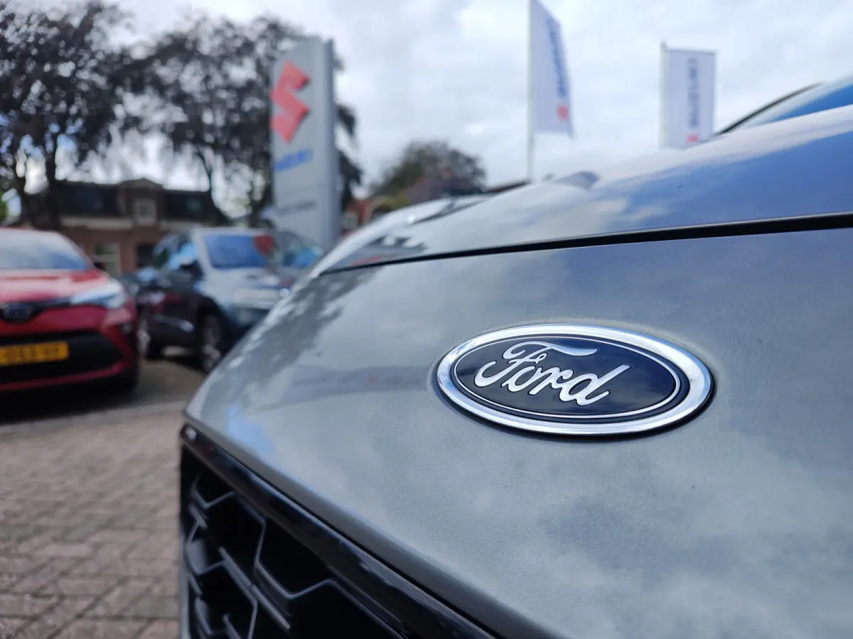 1.0 ECOBOOST ST-LINE Winterpakket | Navi | Carplay/Android