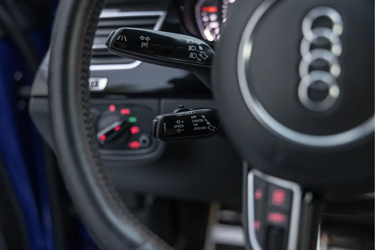 4.0 TFSI Plus 605pk Quattro Keramisch Carbon ACC 22'' Audi Exclusive