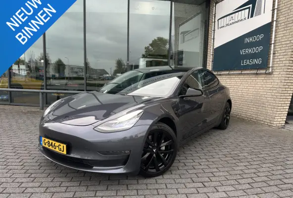 Long Range AWD 75 kWh *TREKHAAK*SOH-84%*