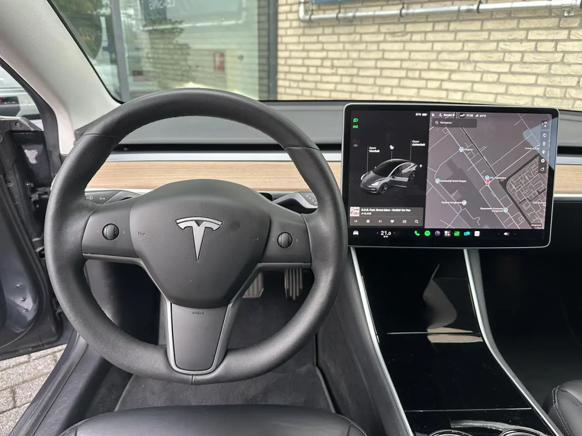 Long Range AWD 75 kWh *TREKHAAK*SOH-84%*