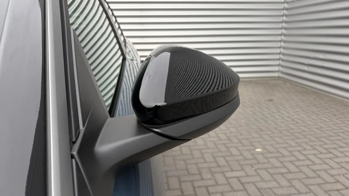 GT Exclusive | Adaptieve cruise control met Stop&Go functie | LED 3D-achterlichten | Pack Safety Plus