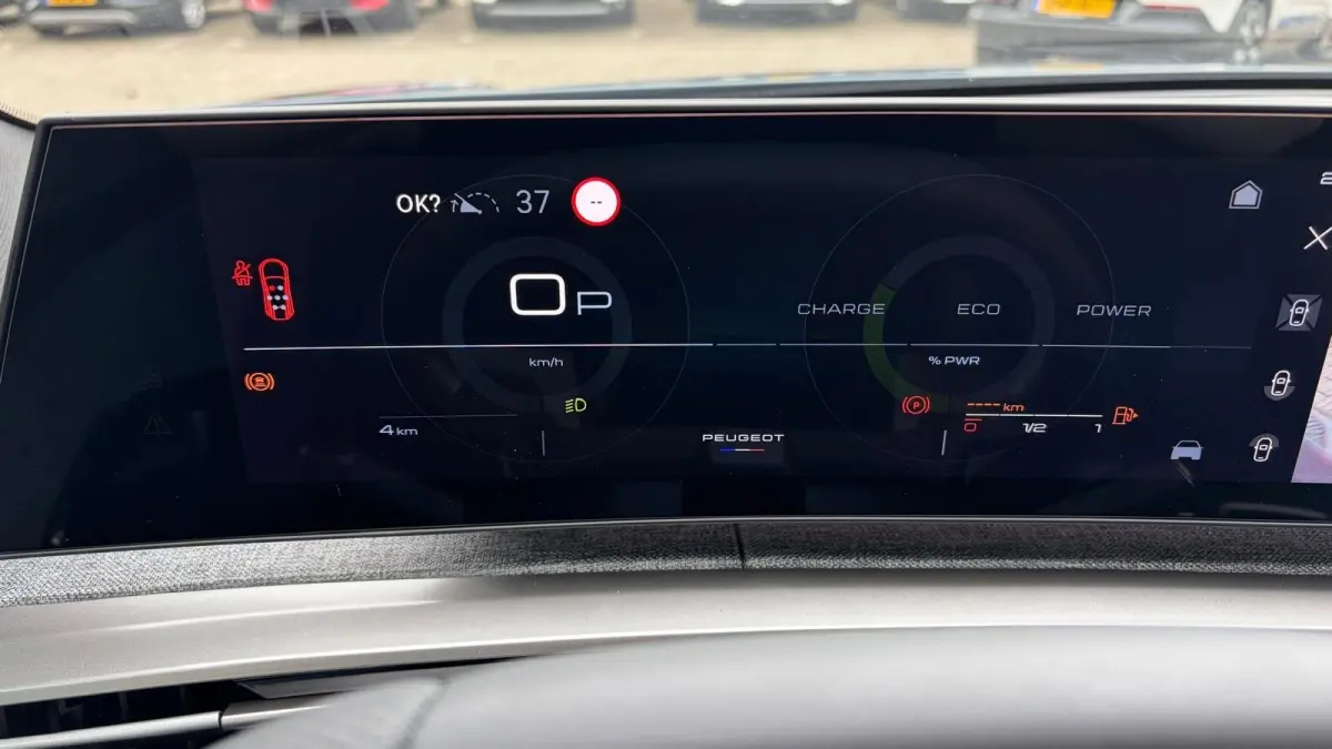 GT Exclusive | Adaptieve cruise control met Stop&Go functie | LED 3D-achterlichten | Pack Safety Plus
