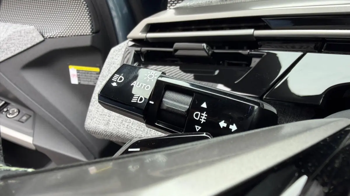 GT Exclusive | Adaptieve cruise control met Stop&Go functie | LED 3D-achterlichten | Pack Safety Plus