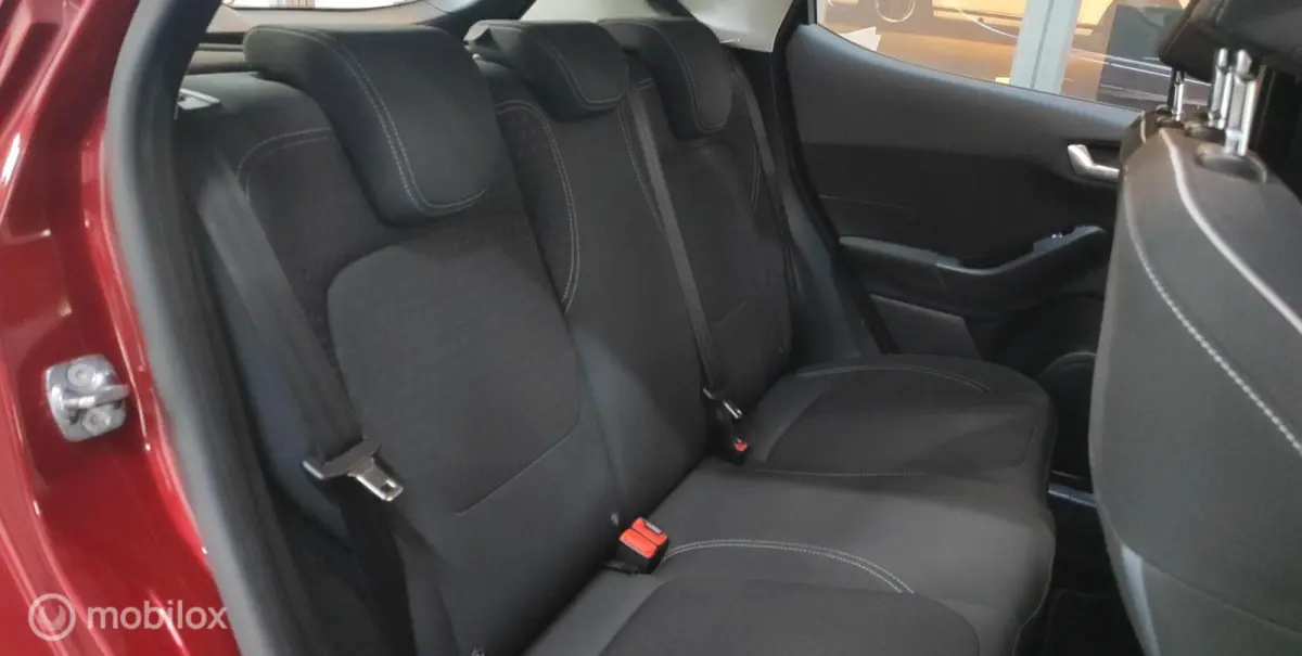 1.0 EcoBoost AUTOMAAT Titanium CARPLAY NIEUW DISTRIBTIERIEM STOELVERW. CRUISE LED VELGEN ZEER NETJES
