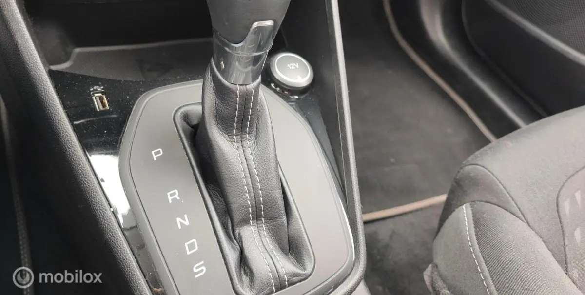 1.0 EcoBoost AUTOMAAT Titanium CARPLAY NIEUW DISTRIBTIERIEM STOELVERW. CRUISE LED VELGEN ZEER NETJES