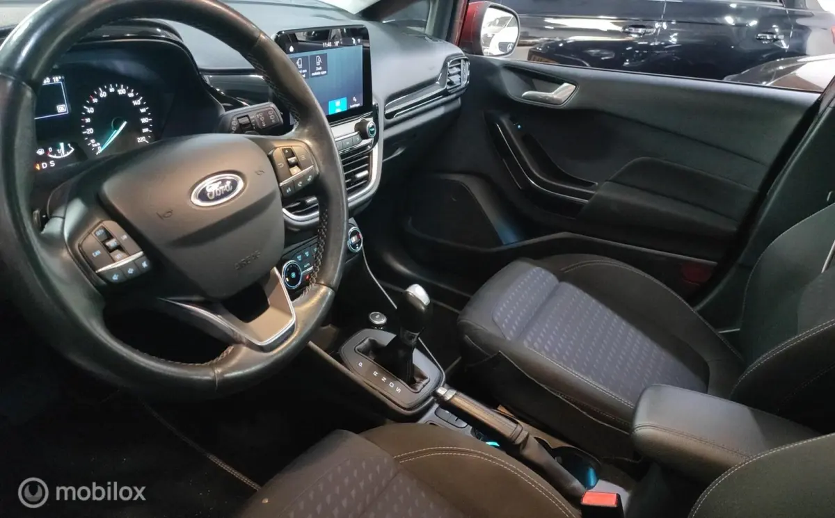 1.0 EcoBoost AUTOMAAT Titanium CARPLAY NIEUW DISTRIBTIERIEM STOELVERW. CRUISE LED VELGEN ZEER NETJES