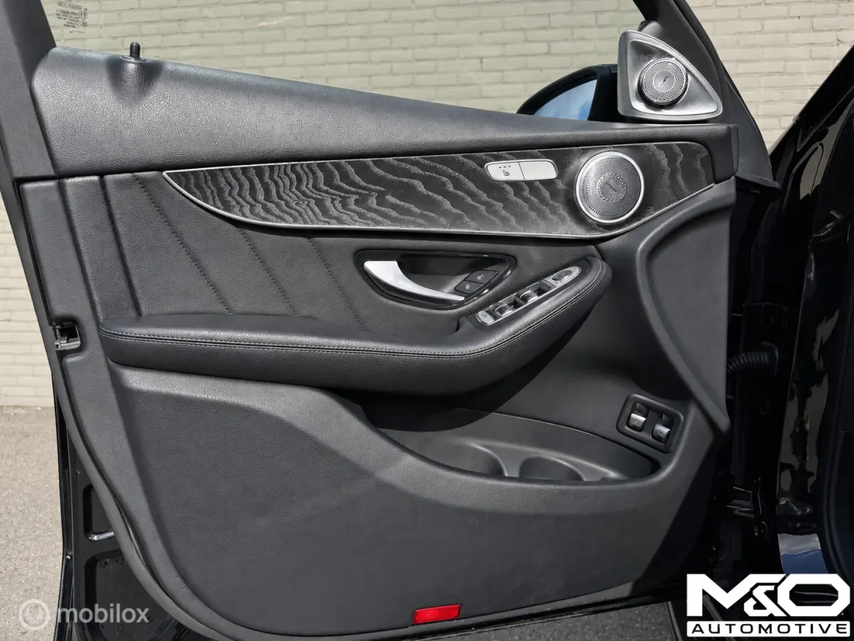 220d 4MATIC Premium AMG | BURMESTER|PANO | SFEER