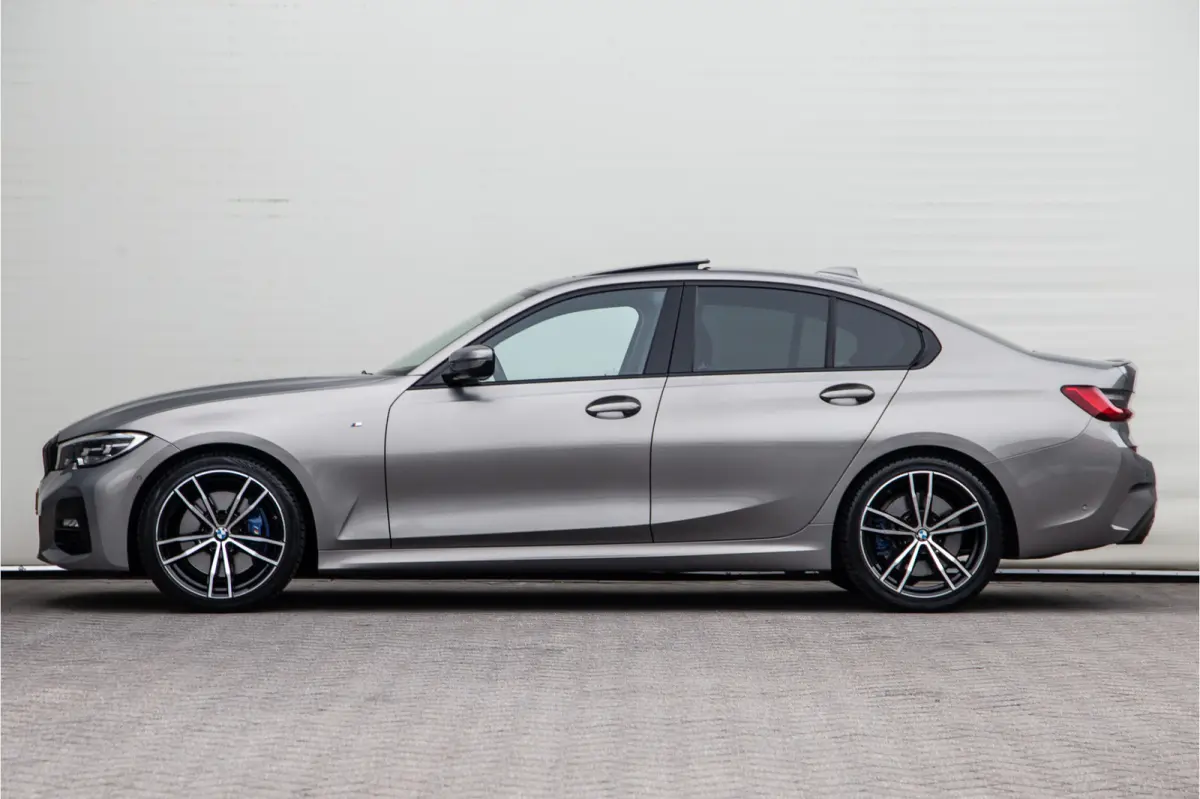 320i High Executive M-Sport, Leder, Schuifdak, Head-up 2020