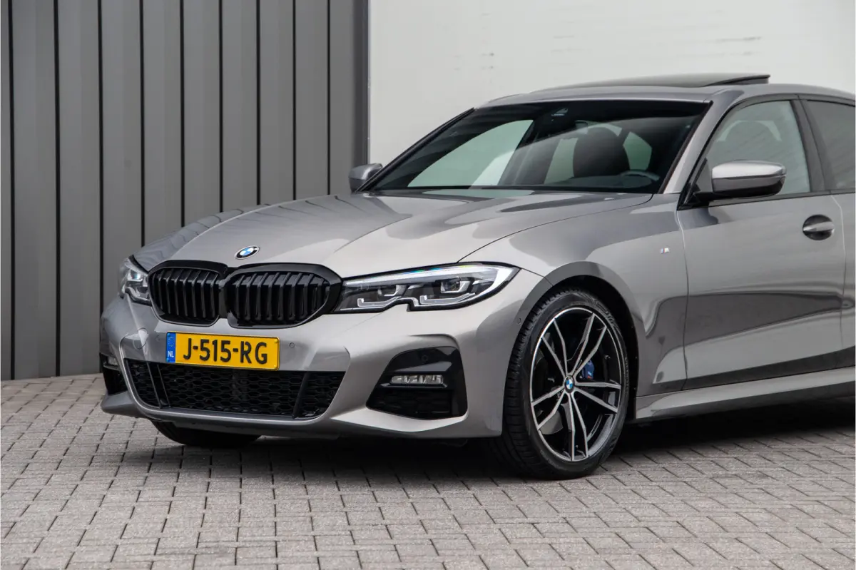 320i High Executive M-Sport, Leder, Schuifdak, Head-up 2020