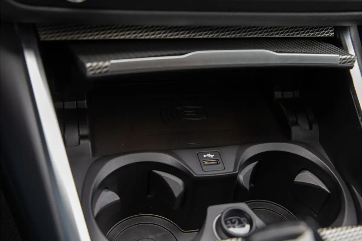320i High Executive M-Sport, Leder, Schuifdak, Head-up 2020