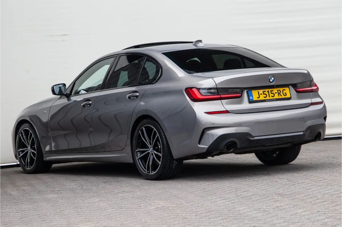 320i High Executive M-Sport, Leder, Schuifdak, Head-up 2020