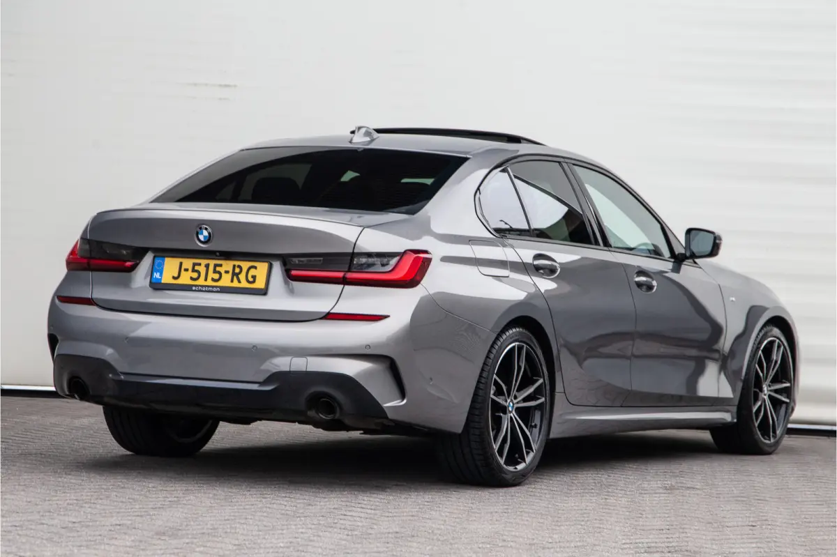 320i High Executive M-Sport, Leder, Schuifdak, Head-up 2020