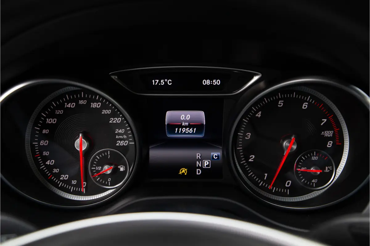 180 AMG Sportpakket, Navi, Stoelverwarming, Sfeervelichting, Facelift