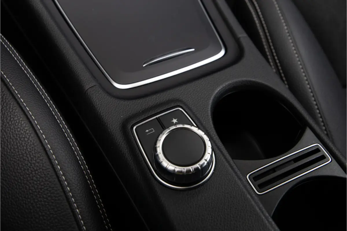 180 AMG Sportpakket, Navi, Stoelverwarming, Sfeervelichting, Facelift