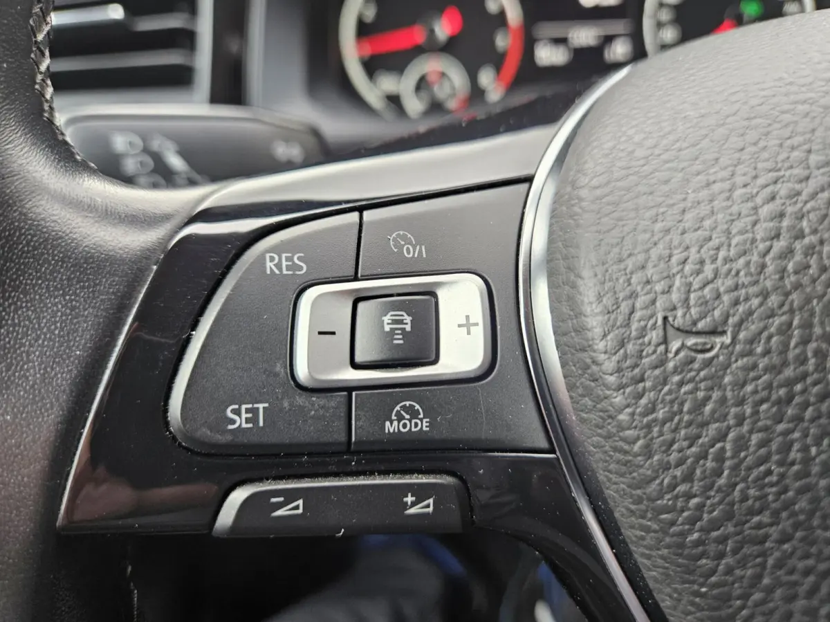 1.0 TSI Comfortline Business NIEUWSTAAT!