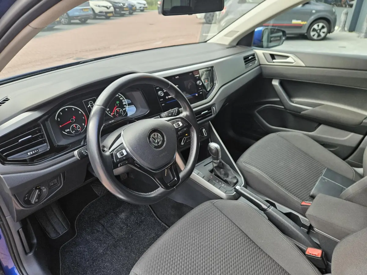 1.0 TSI Comfortline Business NIEUWSTAAT!