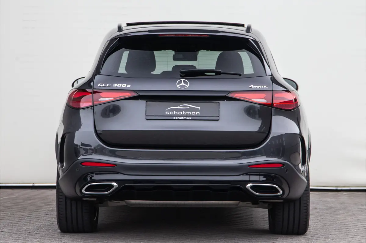 4MATIC AMG Premium, Pano, Leder, Distronic, Nightpack 2024