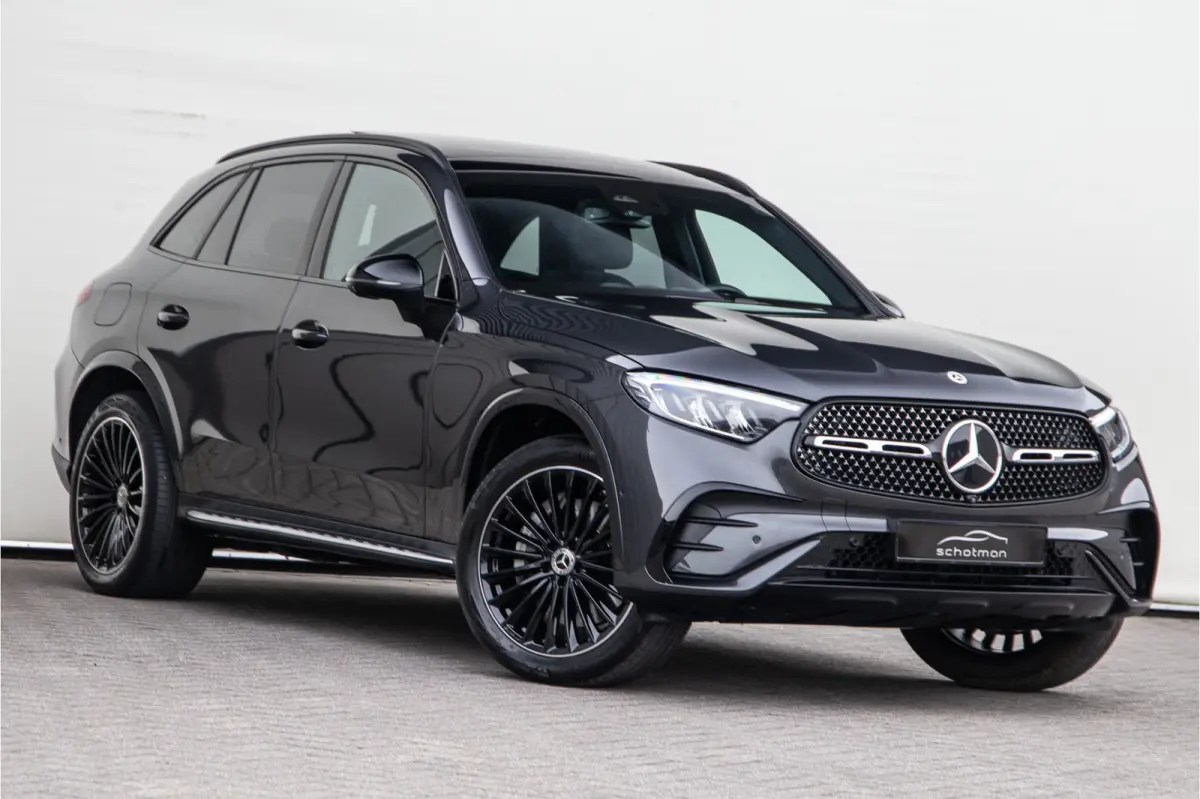 4MATIC AMG Premium, Pano, Leder, Distronic, Nightpack 2024