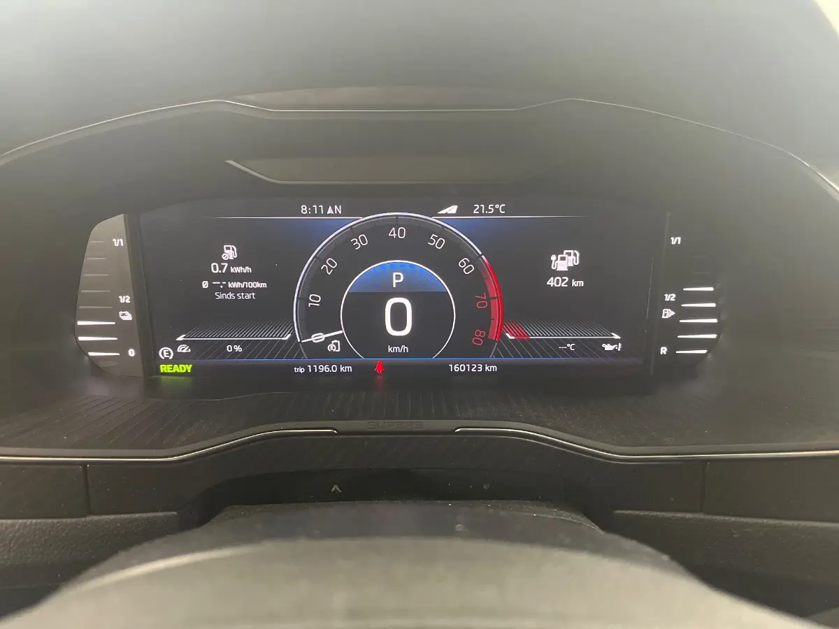 1.4 TSI iV Sportline Business+Led+Leder+Vtrual+navigatie+camera+stoel-verw+ 2 snoeren !