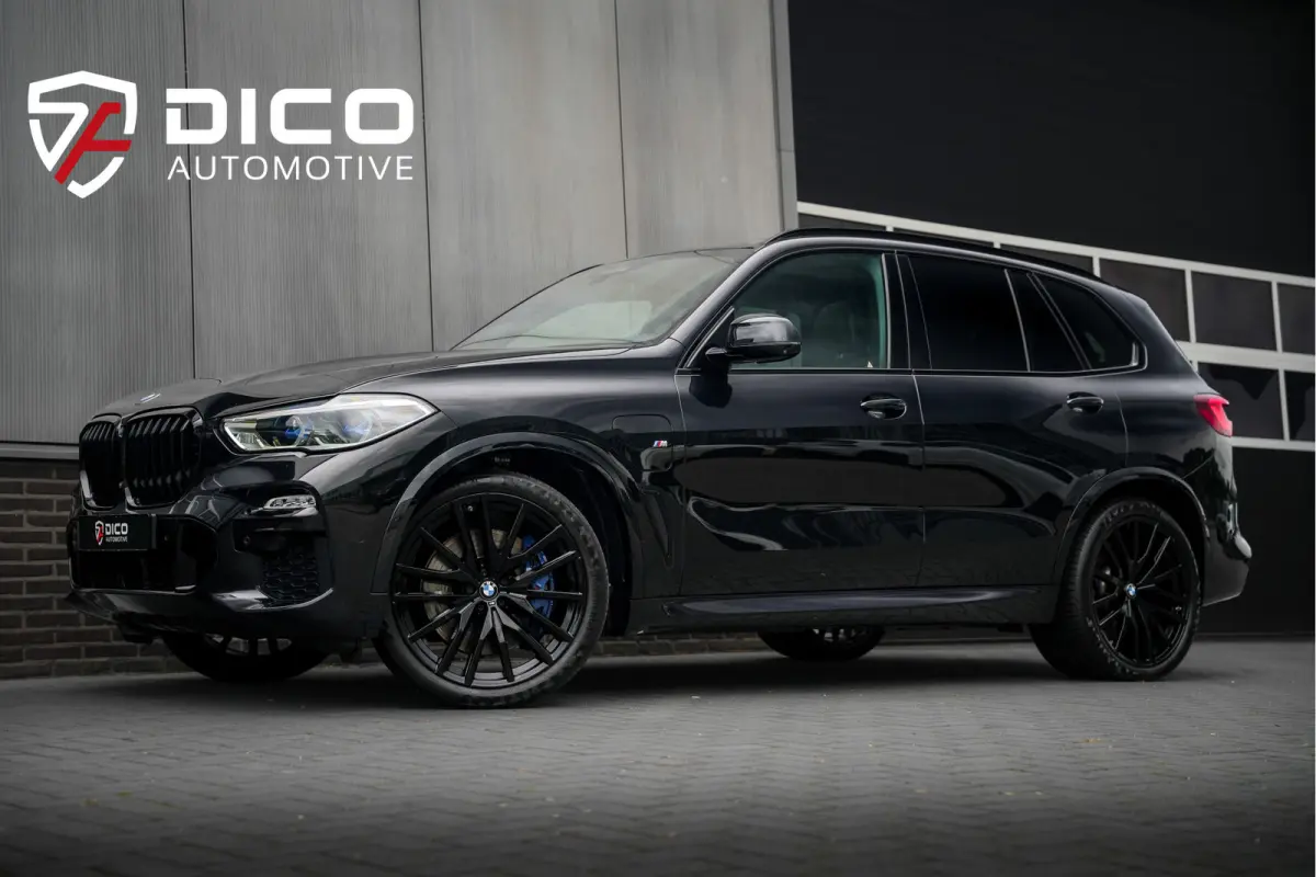 xDrive45e 394 pk High Executive M-Sportpakket /Pano-Dak /Lucht-Vering /Laser /Head-Up/ Harman&Kardon /360-Camera /Adap.Cruise/Keyless /Soft-Close /Stoelvent. /Massage /22'' LMV