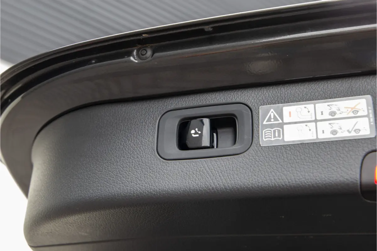 300 e AMG Premium, Pano, Distronic, Trekhaak, Nightpakket 2023