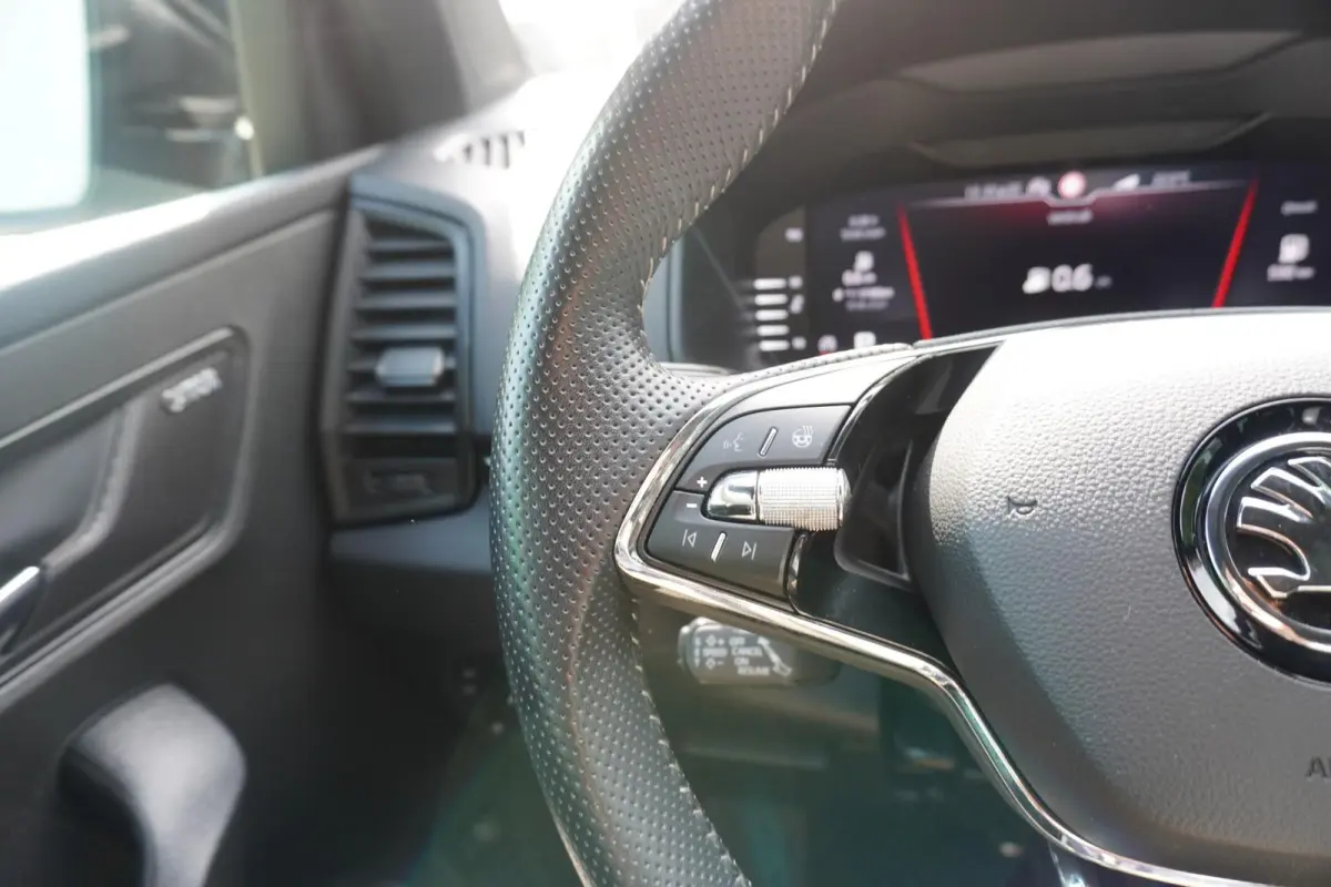 1.5 TSI 150pk DSG ACT Sportline Business | Panoramadak | Canton Audio | Stoel/Stuur Verwarming