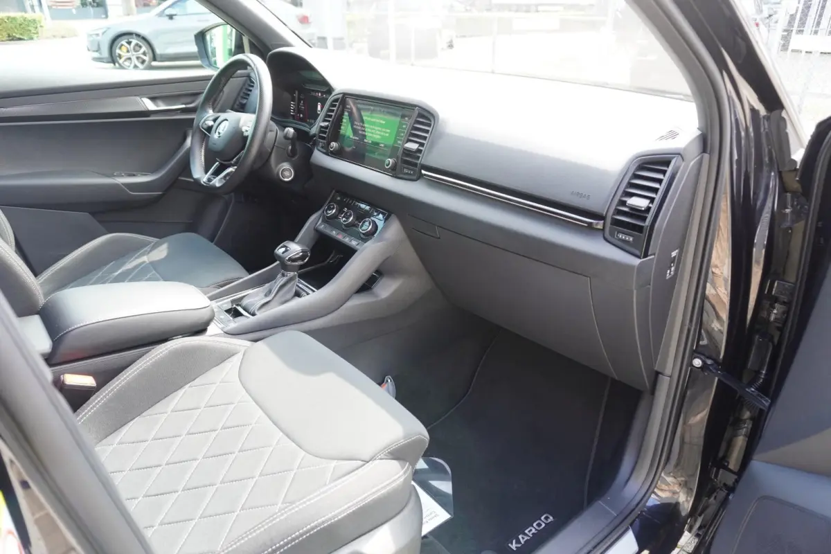 1.5 TSI 150pk DSG ACT Sportline Business | Panoramadak | Canton Audio | Stoel/Stuur Verwarming