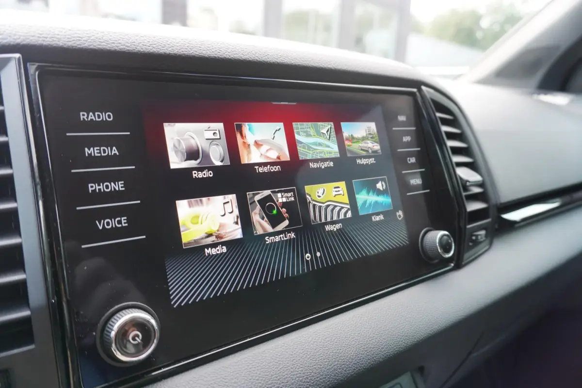 1.5 TSI 150pk DSG ACT Sportline Business | Panoramadak | Canton Audio | Stoel/Stuur Verwarming