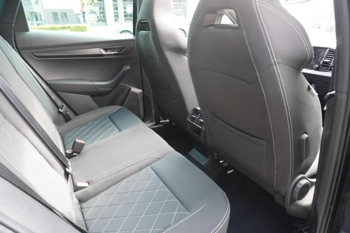 1.5 TSI 150pk DSG ACT Sportline Business | Panoramadak | Canton Audio | Stoel/Stuur Verwarming