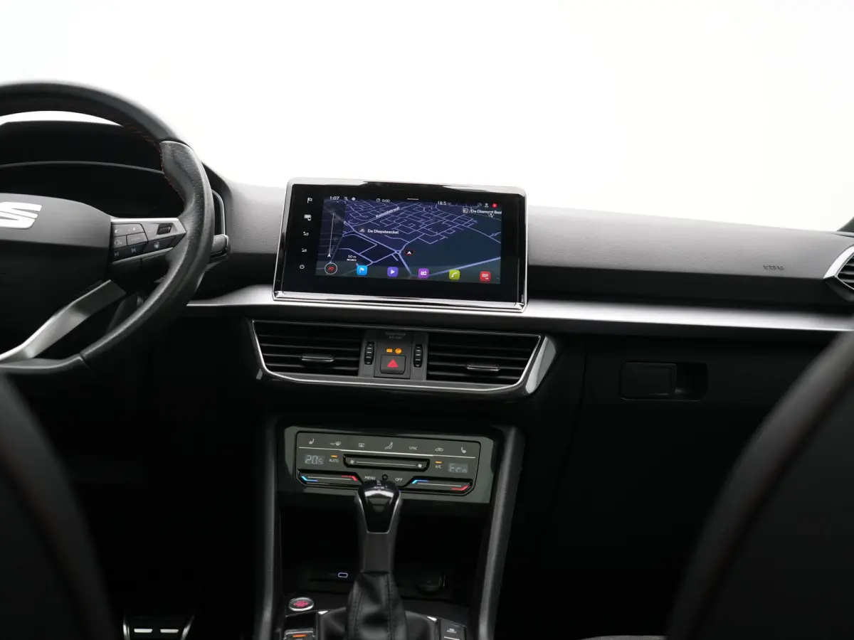 1.4 TSI e-Hybrid PHEV FR Business Intense 245pk Dealer O.H. | Trekhaak Af Fabriek | Panodak | Adaptive Cruise | 360 Camera | Sportstoelen Memory & Verwarmd | Blis | Keyless | Stuur Verwarmd 