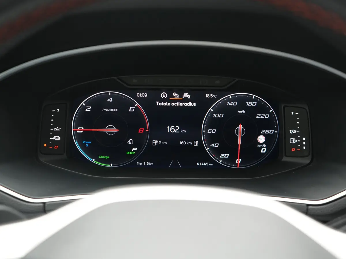 1.4 TSI e-Hybrid PHEV FR Business Intense 245pk Dealer O.H. | Trekhaak Af Fabriek | Panodak | Adaptive Cruise | 360 Camera | Sportstoelen Memory & Verwarmd | Blis | Keyless | Stuur Verwarmd 