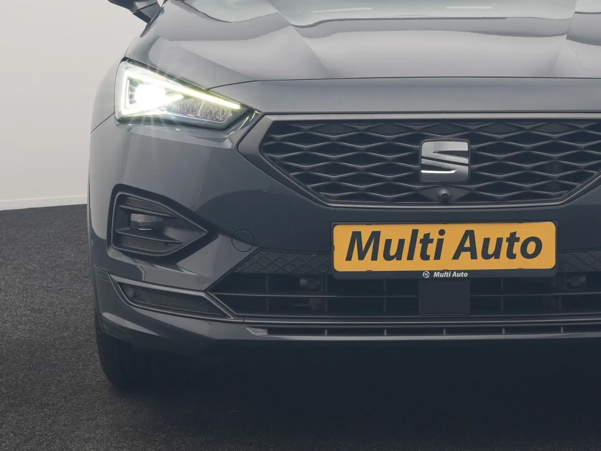 1.4 TSI e-Hybrid PHEV FR Business Intense 245pk Dealer O.H. | Trekhaak Af Fabriek | Panodak | Adaptive Cruise | 360 Camera | Sportstoelen Memory & Verwarmd | Blis | Keyless | Stuur Verwarmd 