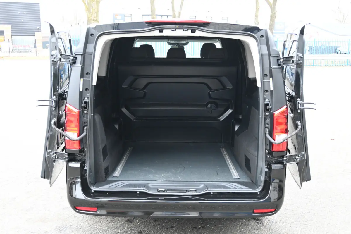 116 CDI DC L2 Pro 2500 KG trekhaak, Navigatie, Smartphone integratie pakket, Etc.