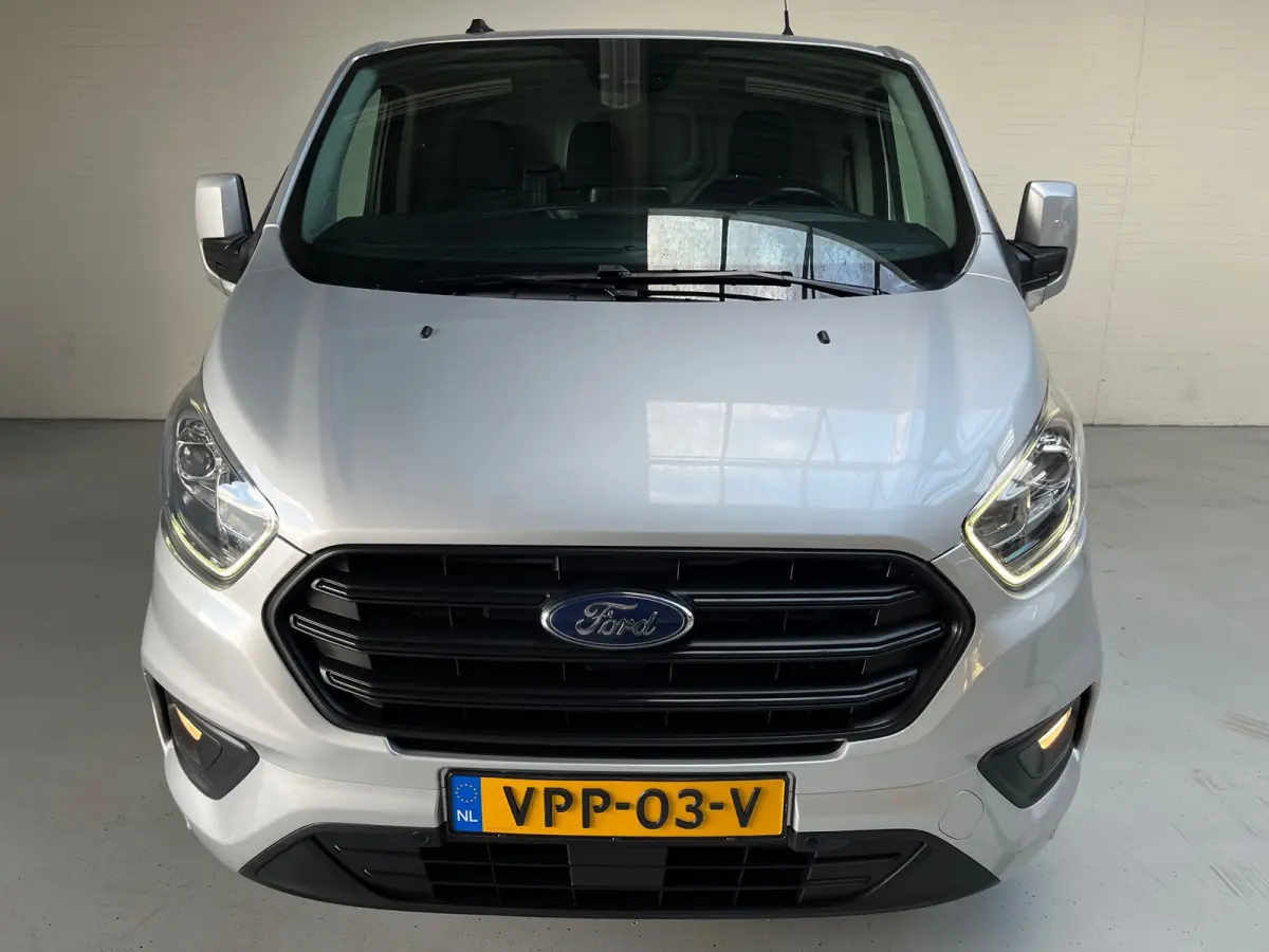 L2H1 Automaat 300 2.0 TDCI 130pk Limited 3persoons, Airco, Navigatie, Trekhaak, Metallic lak, RIJKLAARPRIJS