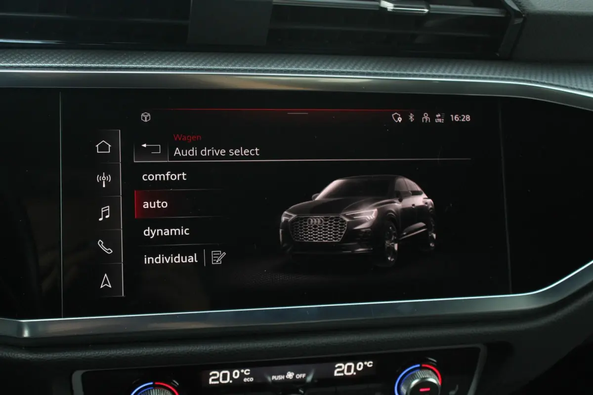 45 TFSIe 245pk S Edition | Panoramadak | Trekhaak | Adaptieve Cruise Control | Ambianceverlichting | Matrix LED | Bang & Olufsen 3D